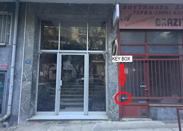 Μια Ρετρό Γωνιά Στην Ακρόπολη, 5 Λεπτά Απ\' Το Μετρό